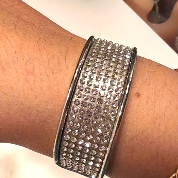 Rhinestone Bangle Bracelet - Picture 5 of 8